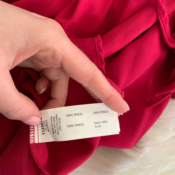 Black Tape Top - Picture 3 of 3